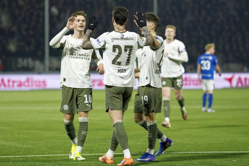 Dennis Man, în Den Bosch - PSV // FOTO: Imago Images