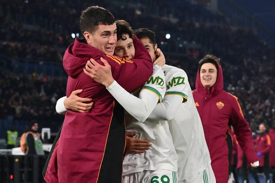 Antonio Arena a marcat 5 goluri în acest sezon în 12 meciuri jucate la Roma Primavera / Foto: Imago A ajuns vedetă peste noapte » Un puști de 16 ani a devenit cel mai tânăr marcator ca jucător debutant din istoria fotbalului italian!