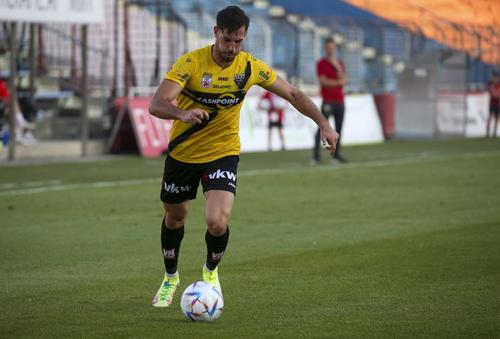 Atacantul Guy Dahan (Altach), într-un meci din Cupa Austriei contra lui Admira în august 2022 / Foto: Imago