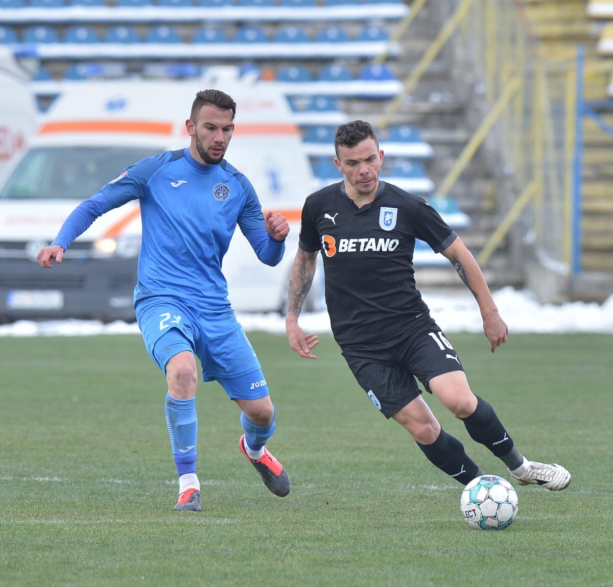 ACADEMICA CLINCENI - CRAIOVA 0-0. Ouzounidis, primele concluzii după debutul în Liga 1: „Nu e nivelul pe care-l vreau! Mai e mult de muncă”