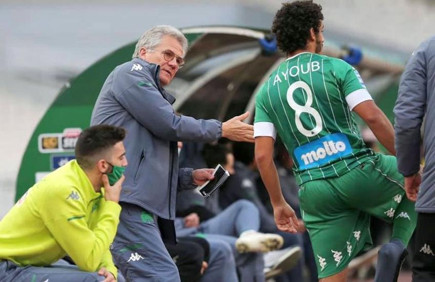 Panathinaikos, formația antrenată de Ladislau Boloni, joacă astăzi, de la ora 19:30, în clasicul fotbalului din Grecia, contra lui Olympiakos.