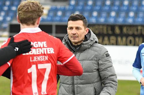 Constantin Gâlcă, antrenor Vejle Boldklub // foto: Facebook