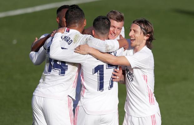 Real Madrid, victorie fără emoții cu Valencia » Două goluri frumoase și o accidentare