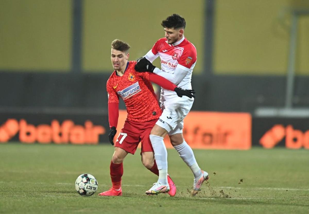Dosar penal pentru Florinel Coman! Fără permis, vedeta lui FCSB a gonit pe autostradă cu 165 km/h » Reacția lui Gigi Becali