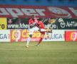 FOTO 3 faze controversate în Hermannstadt - FCSB » MM a postat în timpul meciului + analiza lui Crăciunescu
