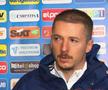 CS Universitatea Craiova a câștigat derby-ul cu rivala FCU Craiova, scor 2-0. Vlad Achim (32 de ani) s-a speriat de artificiile lansate în prima repriză, chiar în interiorul arenei „Ion Oblemenco”.