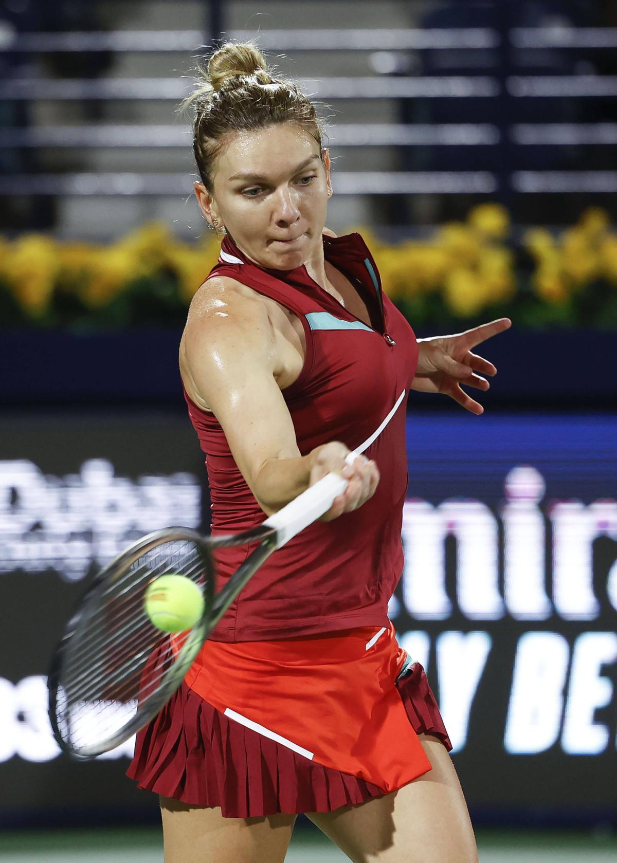 Simona Halep, perfectă în fața lui Riske » Poate înfrunta o româncă în turul secund la Dubai