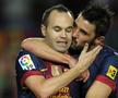 David Villa îl „sufocă” pe Iniesta