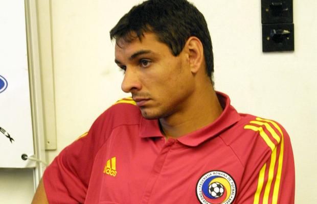 „Aproape să ne ia la bătaie pe mine și pe antrenor” » Ionel Ganea reacționează, după relatarea de astăzi de la GSP Live