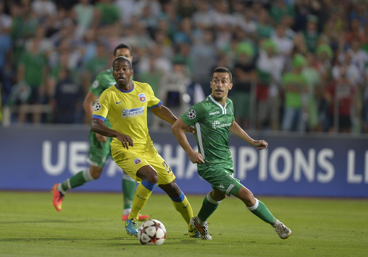 „Bă, ăștia sunt morți, trebuie să îi batem!” » Două momente cruciale din istoria FCSB, povestite în direct: „«Era să fac pe mine la penalty-uri»”