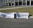 Un protestatar și două mașini de jandarmi la sediul Federației „Sunt aici ca să nu regret că n-am făcut nimic!”