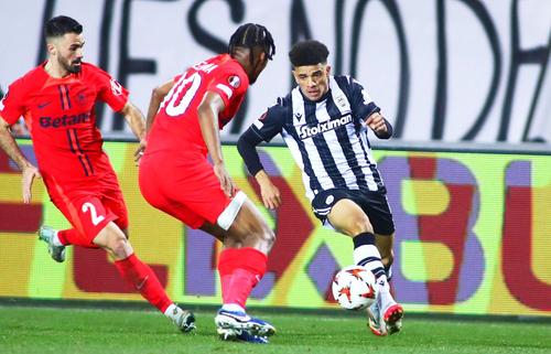 Taison, eliminare în PAOK - FCSB, foto: Ionuț Iordache / GSP
