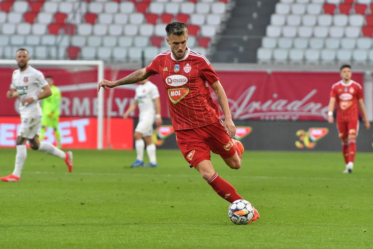 Până la hat-trick au fost lacrimile! De ce a plâns Ianis Stoica în timpul meciului cu Sepsi: „Nu mă așteptam!” » Imediat, Pancu l-a pus la zid în direct!