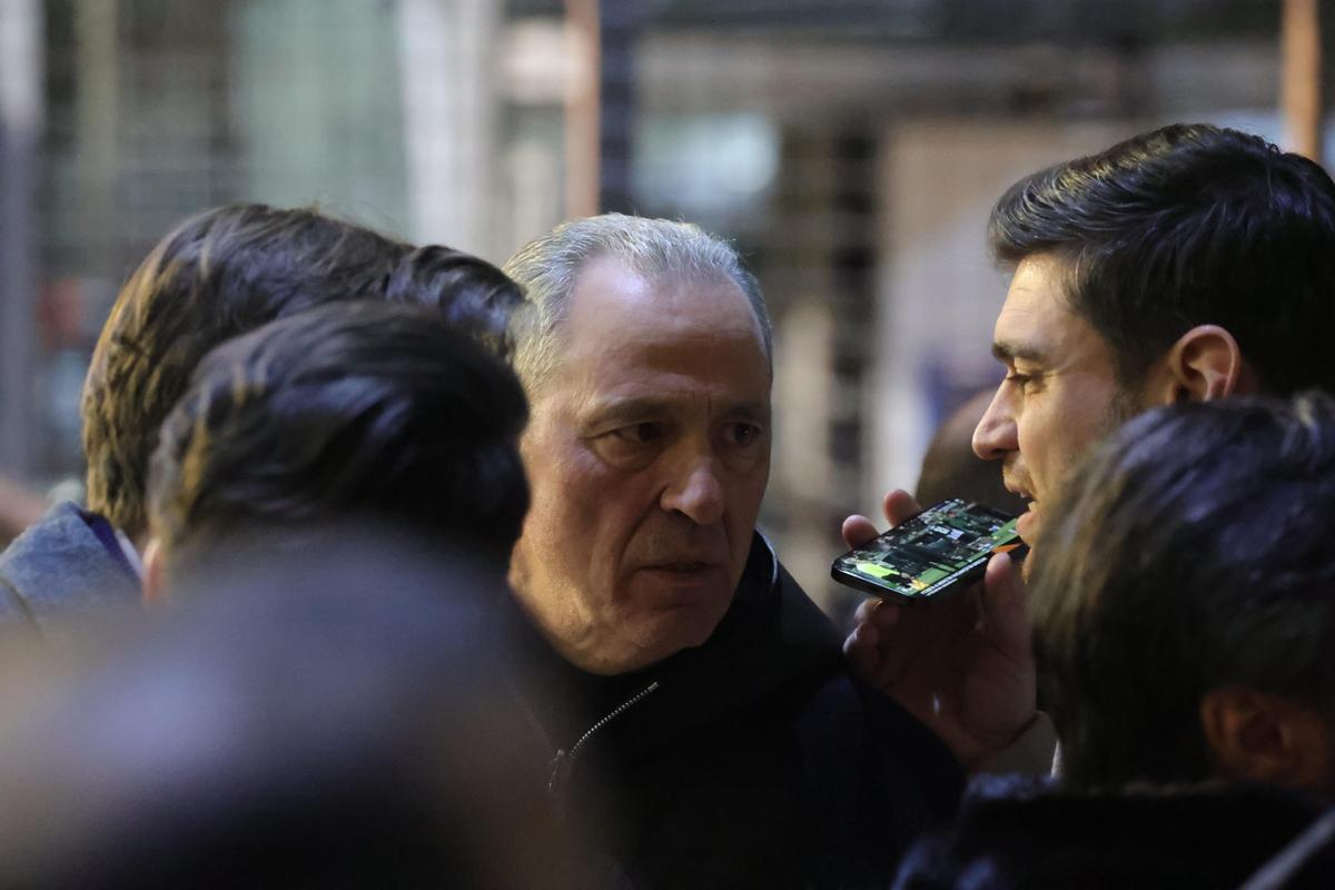 Faza serii: cum au fost surprinși Teia Sponte și ginerele lui Becali după PAOK - FCSB » Pintilii și Charalambous în ipostaze diferite