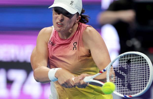 Iga Swiatek și-a găsit „nașa”! Poloneza, învinsă fără drept de apel de Jelena Ostapenko în semifinalele de la Doha » Palmares neverosimil în meciurile directe