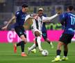 Pierre Kalulu, fundașul lui Juventus, a fost eliminat în derby-ul cu Inter, echipa antrenată de Cristi Chivu, după o greșeală de arbitraj/ FOTO Imago Images