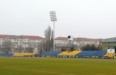 Așteptarea a luat sfârșit: primul meci din istorie în nocturnă pe stadionul din Superliga