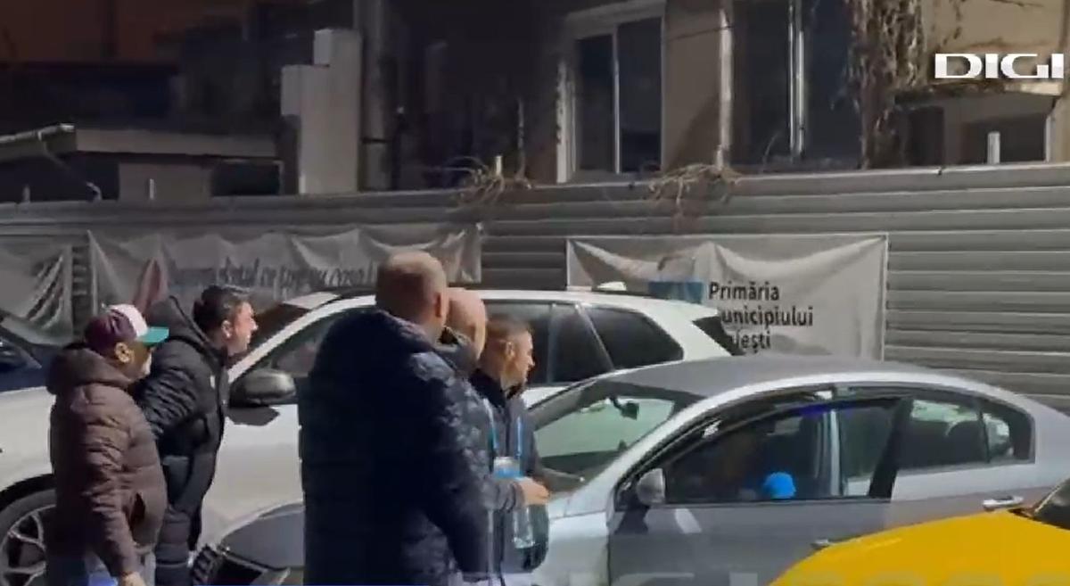 Radu Petrescu, așteptat de fanii piteșteni după gafa uriașă din meciul cu Petrolul