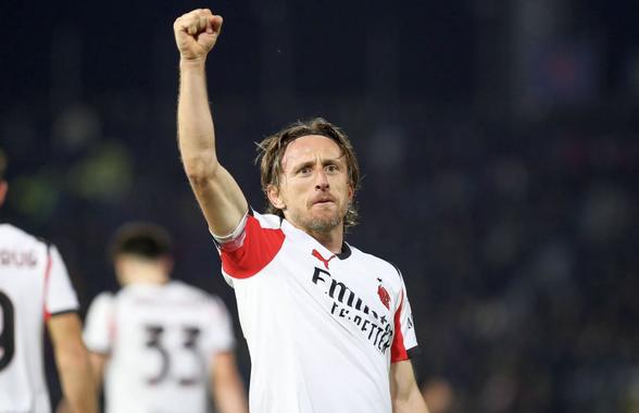 Luka Modric a fost convins să semneze