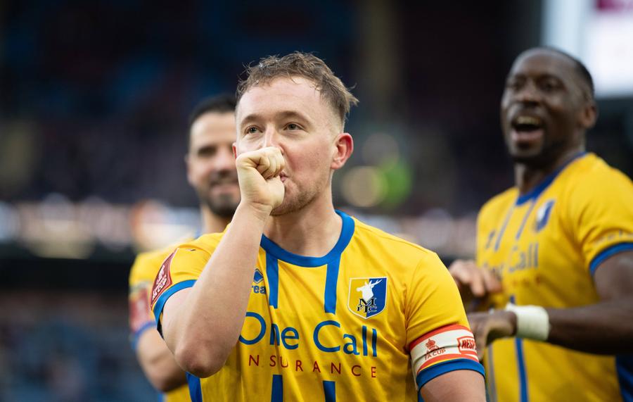 Surpriză în Cupa Angliei! Cine a eliminat-o pe prim-divizionara Burnley