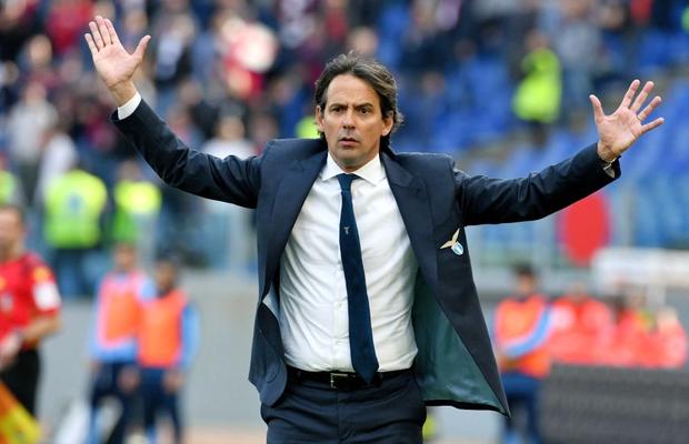 VIDEO Simone Inzaghi a cântat imnul Italiei din balconul propriei locuințe! Imagini senzaționale cu antrenorul de la Lazio