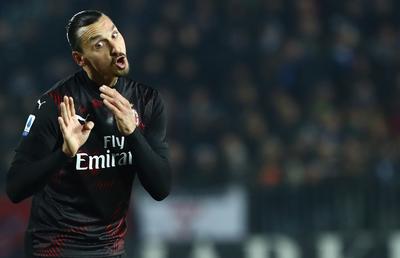 Zlatan Ibrahimovic a fugit în Suedia de teama coronavirusului » Atacantul n-ar mai vrea să revină la AC Milan