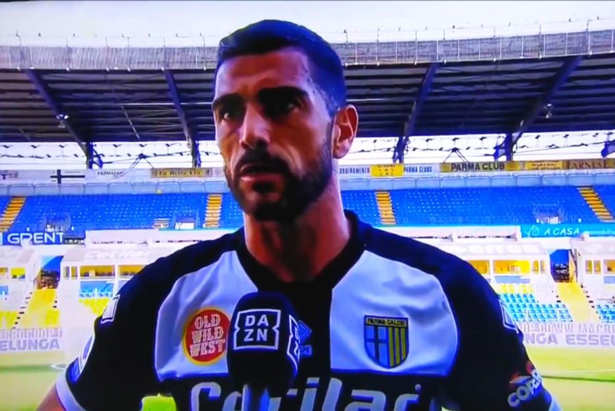 A jucat o repriză cu Man și Mihăilă în Parma - Roma, apoi a tras concluziile chiar pe gazon