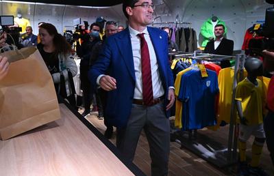 Situație incredibilă cu mingile trimise de Burleanu cadou votanților din Liga 3 » Nu pot fi folosite la meciuri oficiale: „Sunt bune, dar numai pentru antrenamente!”