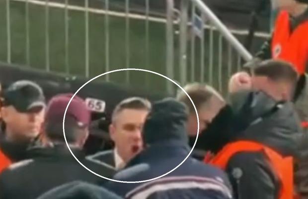 „A fost ridicat de forțele de ordine” » Balaj, într-o dispută aprinsă la derby-ul Clujului: „Lipsă de respect!”