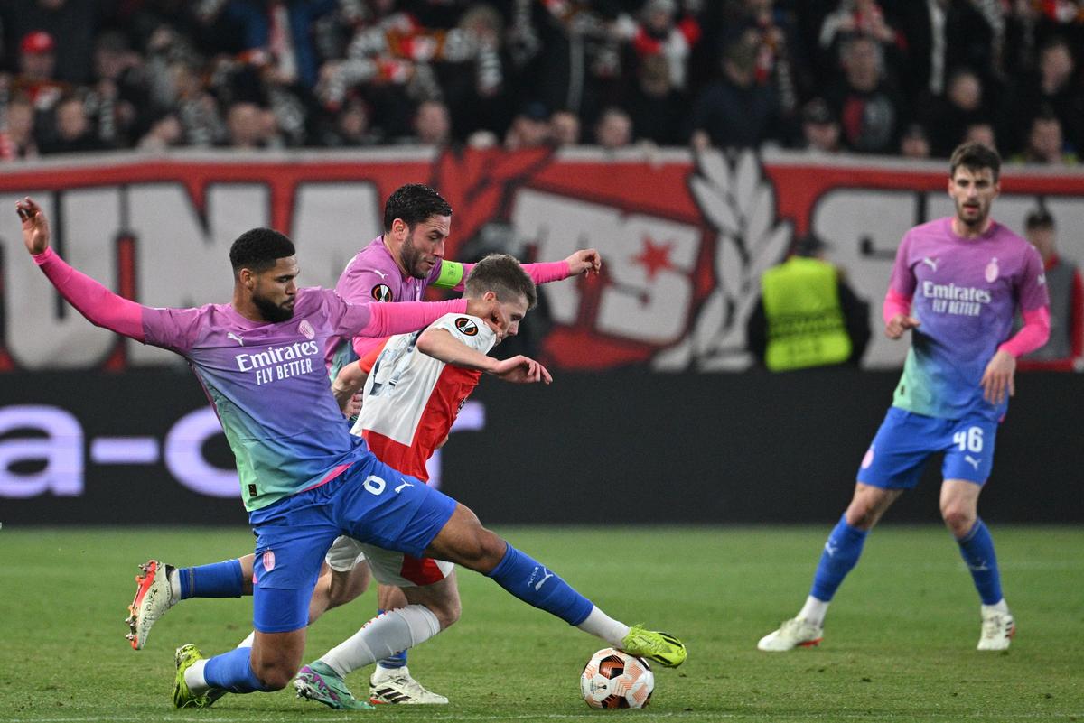 Xabi Alonso a făcut-o din nou! Recordul lui Leverkusen rămâne intact după o revenire ULUITOARE în Europa League! Cine s-a calificat în sferturi + când e tragerea la sorți