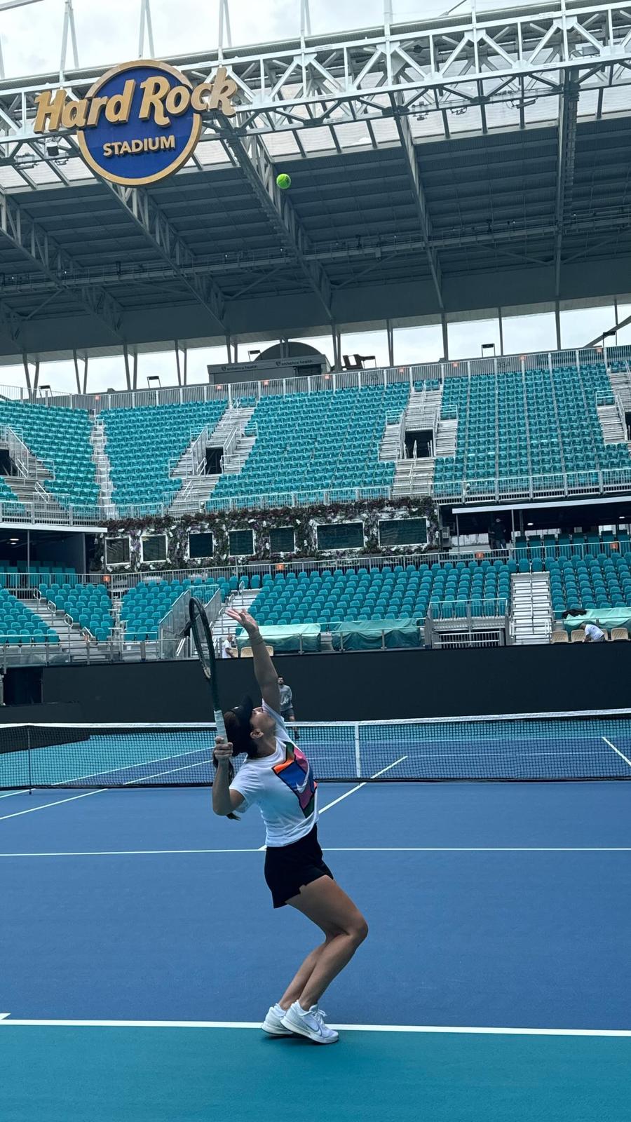 Simona Halep s-a antrenat pe terenul central al turneului din Miami