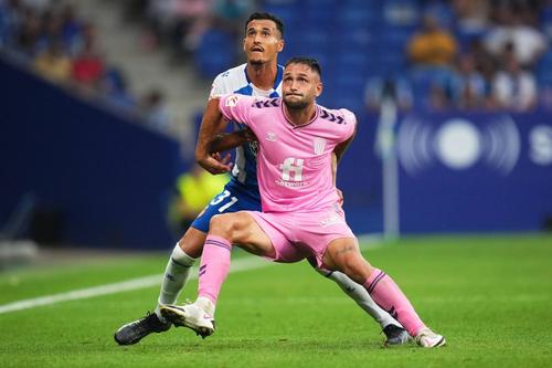Atacantul Florin Andone (30 de ani), care evoluează pentru Eldense, în liga secundă din Spania, a declarat că este dispus să rămână la actualul club pentru o perioada lungă de timp. foto: Imago Images