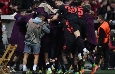 Xabi Alonso a făcut-o din nou! Recordul lui Leverkusen rămâne intact după o revenire ULUITOARE în Europa League! Cine s-a calificat în sferturi + când e tragerea la sorți