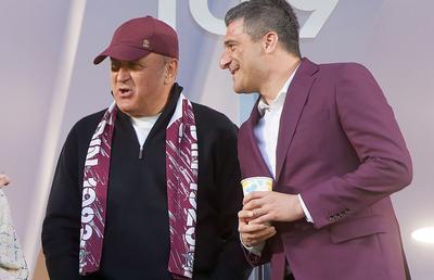 „V-a trecut prin cap să aduceți un alt conducător la Rapid în locul lui Daniel Niculae?” » Răspunsul „la cald” al lui Dan Șucu