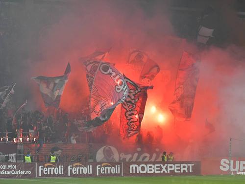 Măsuri sporite de siguranță la Rapid - Farul. Foto: Imago.