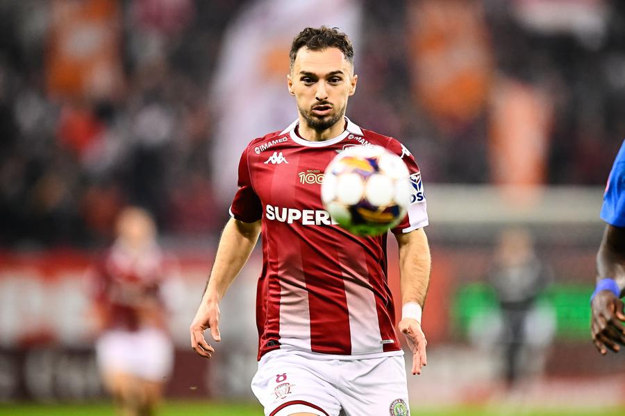 Jolly-joker-ul Rapidului în play-off: „Asta e marea lui calitate. Va fi o surpriză plăcută”