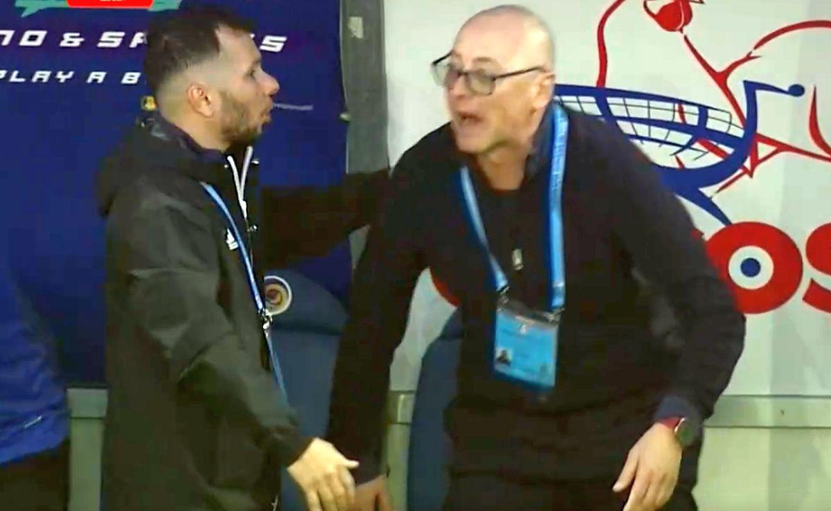 Cea mai mare ratare a campionatului?! Lui Leo Grozavu nu i-a venit să creadă: a răbufnit la margine