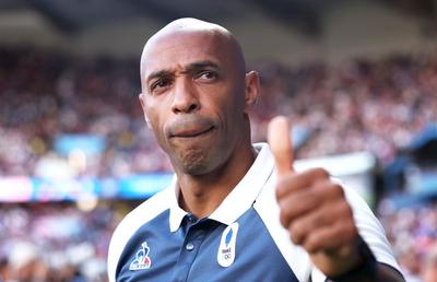 Thierry Henry cere ca o regulă din rugby să fie implementată urgent în fotbal: „Când îi spui copilului să meargă la somn, trebuie să îi oferi și un motiv”