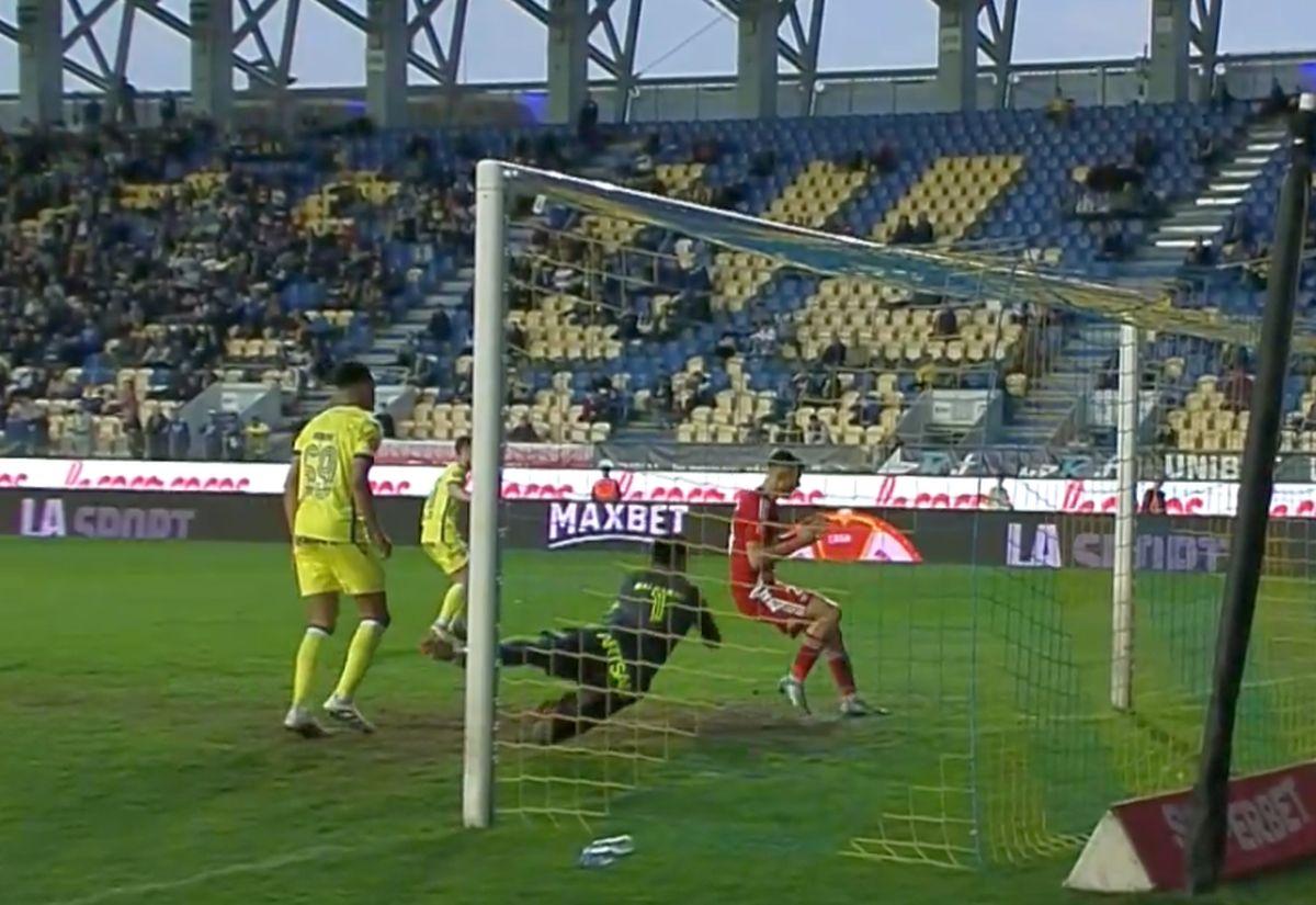 Ratarea lui Chică-Roșă în Petrolul - FC Botoșani