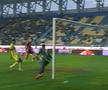 Ratarea lui Chică-Roșă în Petrolul - FC Botoșani