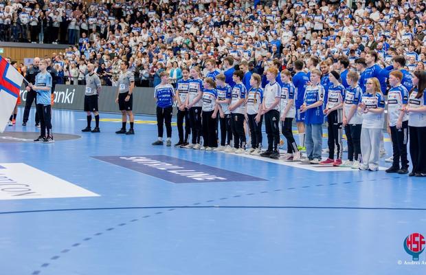 Imagini senzaționale din Insulele Feroe » Noua sală polivalentă, FULL la un rezultat mare din preliminariile Euro 2026 de handbal masculin