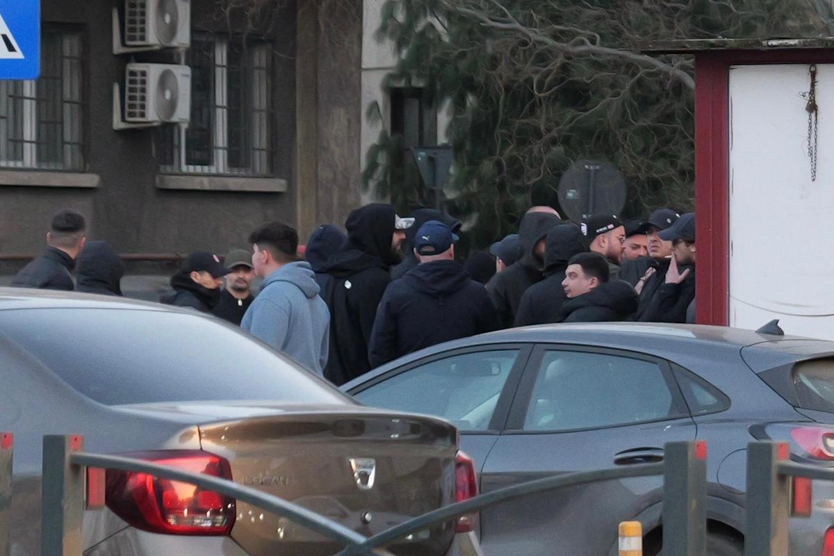 Rapid - Dinamo, corteo organizat de fanii „câinilor” înaintea ciocnirii din Giulești + imagini înaintea partidei
