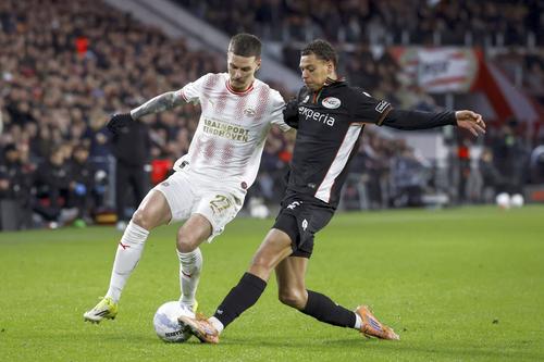 Dennis Man a jucat 76 de minute pentru PSV în eșecul cu Nijmegen, scor 2-3/ FOTO Imago Images