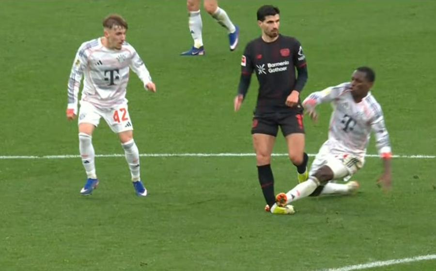 Leverkusen - Bayern, o nebunie de meci! Două „roșii”, goluri anulate și multă tensiune
