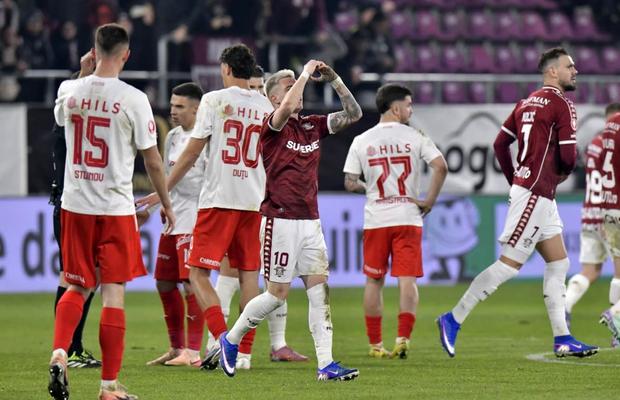 Petrila, gol superb în Rapid - Dinamo » Fază controversată sub ochii lui Kovacs: verdictul specialistului