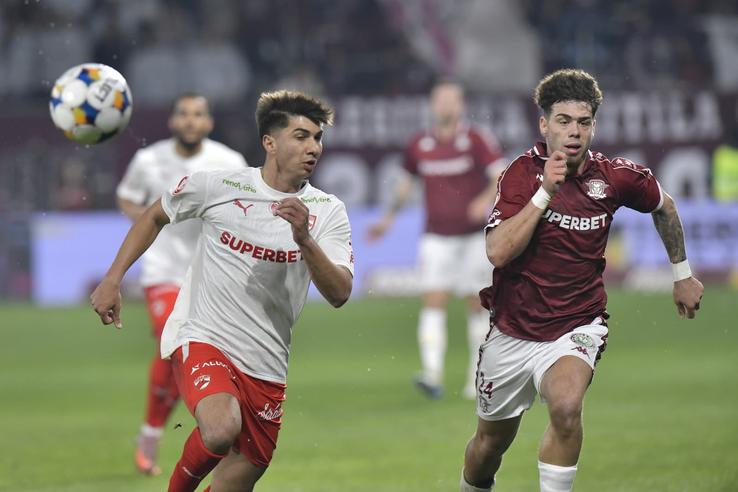 Alex Musi VS Andrei Borza, în Rapid - Dinamo// FOTO: Cristi Preda (GSP.ro)