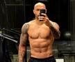 Ajuns la 48 de ani, Thierry Henry nu ține cont de vârstă și pune foarte mare accent pe forma sa fizică