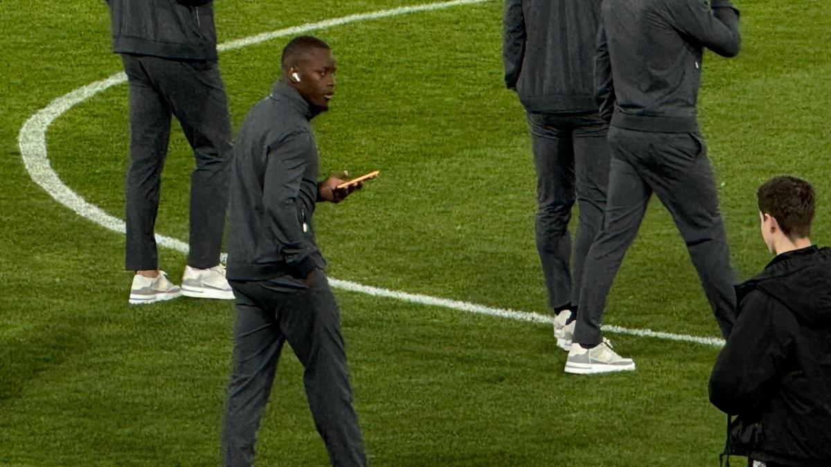 Rapid - Dinamo, imagini de la nivelul gazonului înaintea partidei