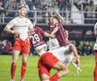 Constantin Grameni (centru, în tricoul Rapidului), remarcatul lui Săpunaru în prima repriză din Rapid - Dinamo // FOTO: Cristi Preda (GSP.ro)