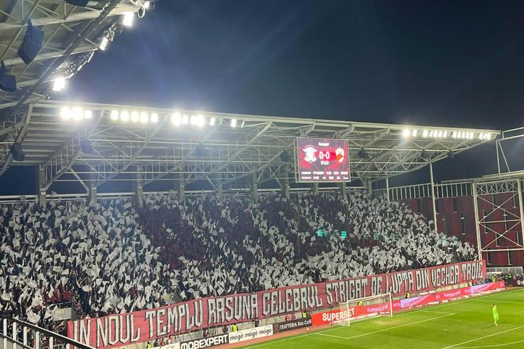 Scenografia pregătită de fanii Rapidului pentru meciul cu Dinamo